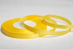 Стрічка атласна жовта (15) 0,7 см