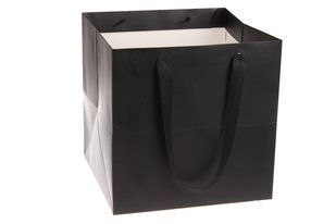 Пакет с широким дном 25*25*25см,черний
