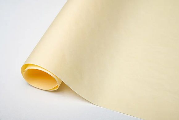 Бумага тишью кремовая (60 ) 70х100 см - 50 листов